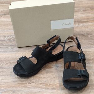 ❤️🌟NIB Clarks Unstructured Everlay Dixey Women's Black Sandals size 8.5 W❤️🌟
